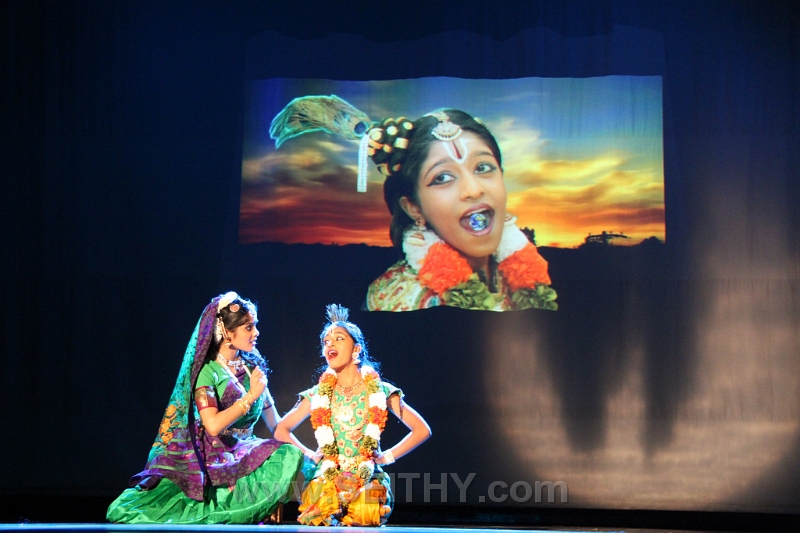 LORDKRISHNA-TORONTO300313SEITHY (314)